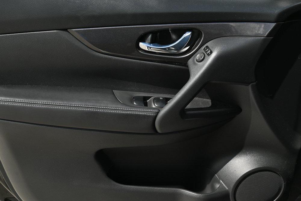 used 2020 Nissan Rogue car, priced at $15,488