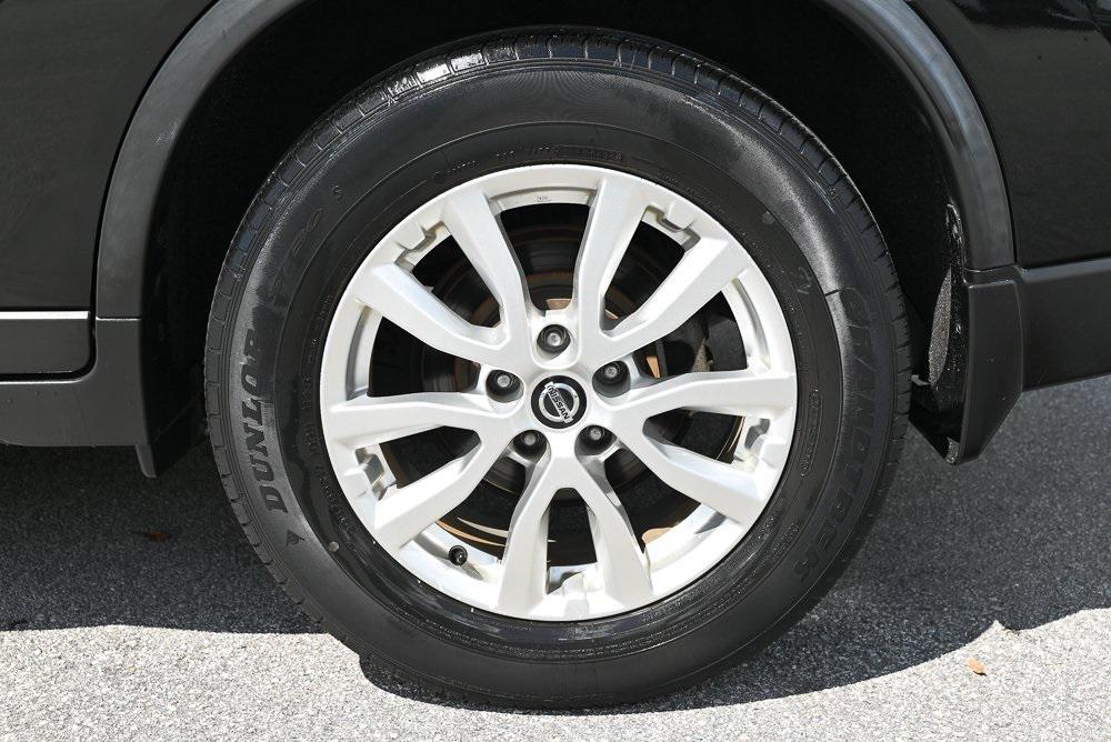 used 2020 Nissan Rogue car, priced at $15,488