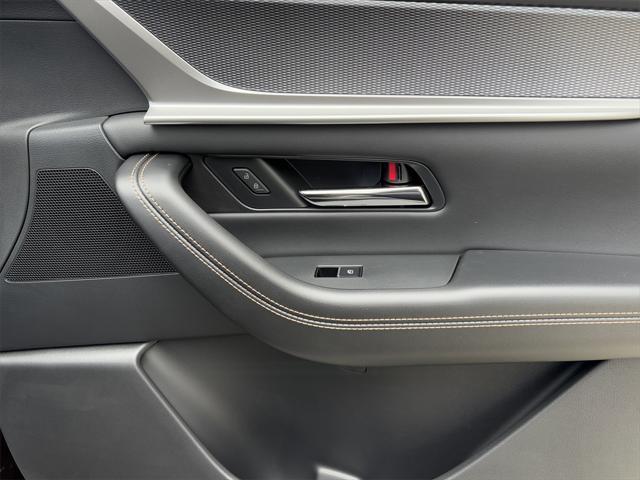 new 2025 Mazda CX-90 car, priced at $52,877