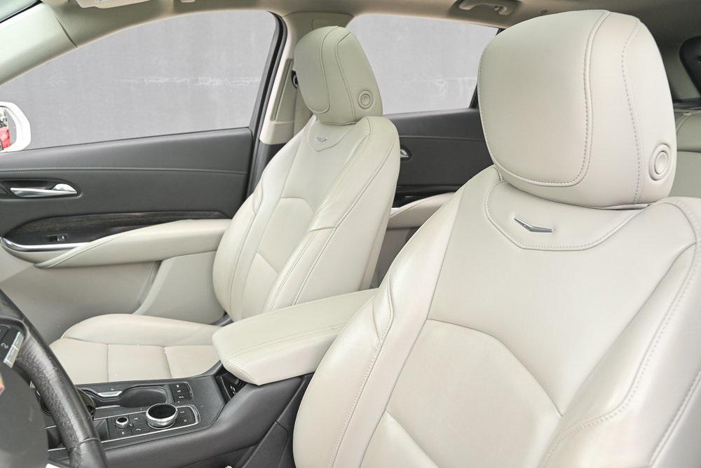 used 2020 Cadillac XT4 car, priced at $19,888