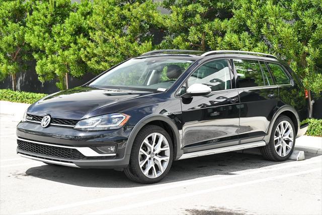 used 2019 Volkswagen Golf Alltrack car, priced at $14,990