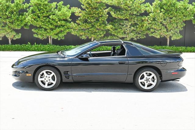 used 2000 Pontiac Firebird car, priced at $8,981