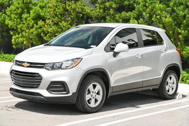 used 2022 Chevrolet Trax car, priced at $16,895