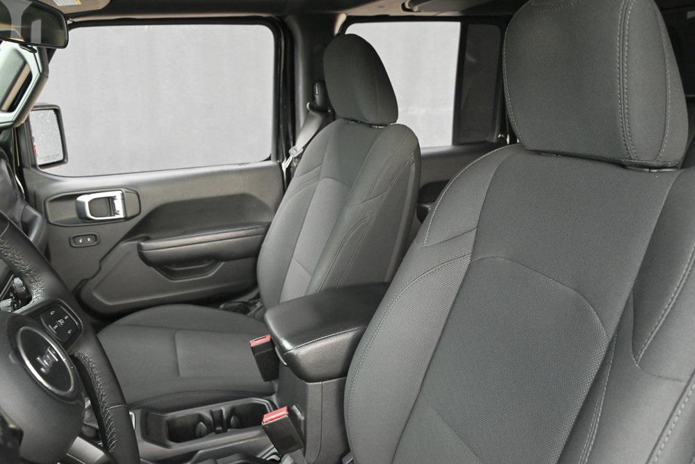 used 2022 Jeep Gladiator car, priced at $30,988