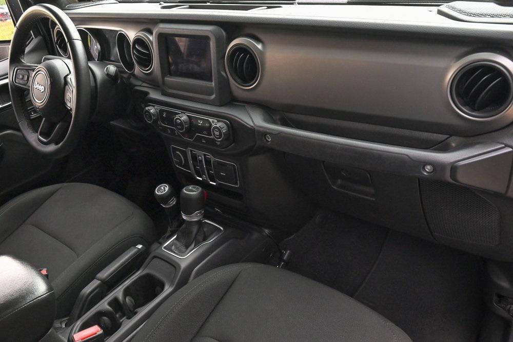 used 2022 Jeep Gladiator car, priced at $30,988