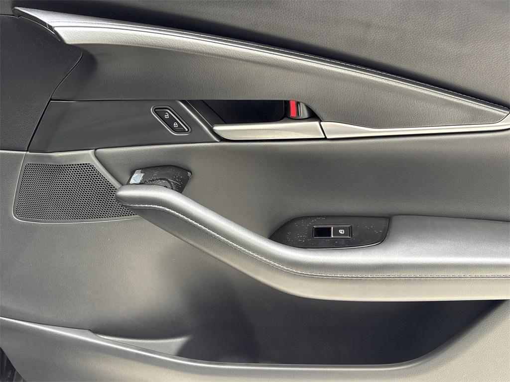 new 2025 Mazda CX-30 car