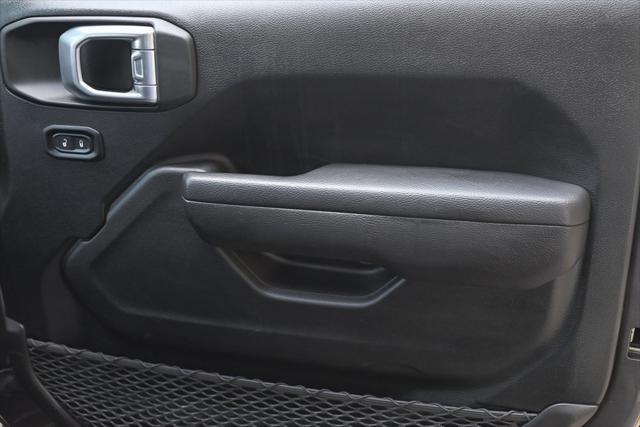 used 2022 Jeep Gladiator car, priced at $33,891