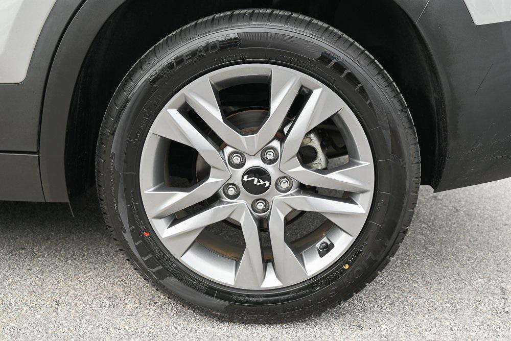 used 2023 Kia Seltos car, priced at $16,588