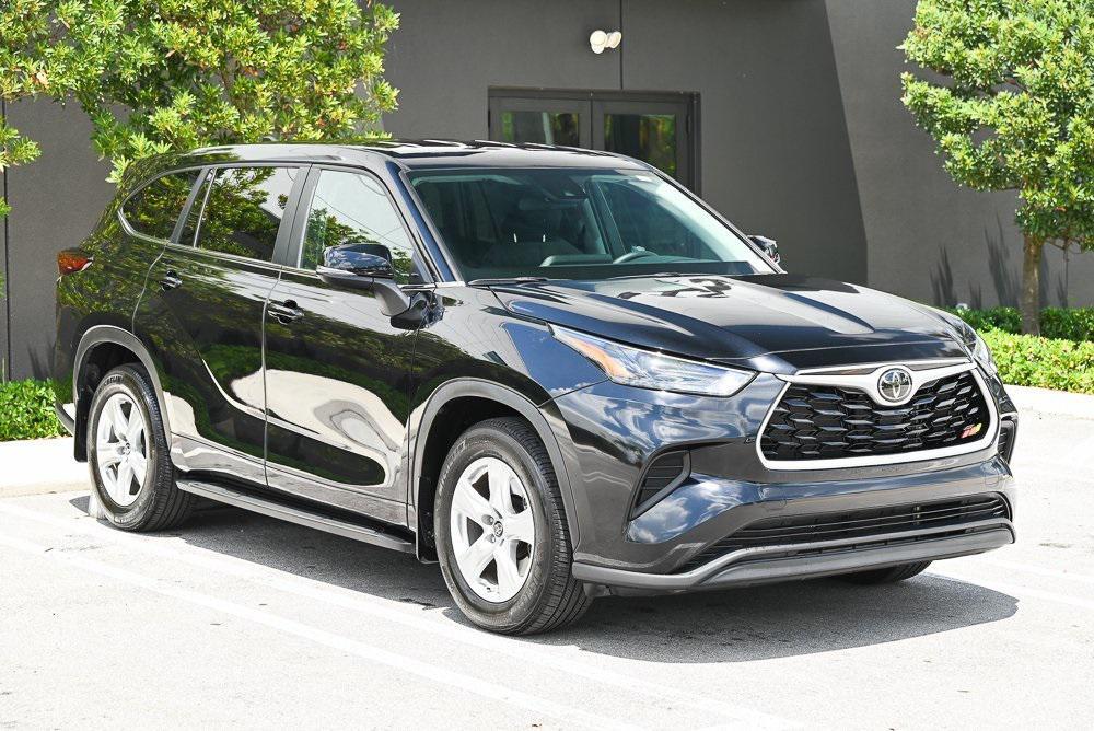 used 2023 Toyota Highlander car, priced at $30,388