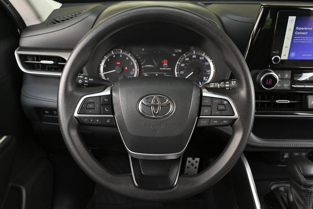 used 2023 Toyota Highlander car, priced at $30,388