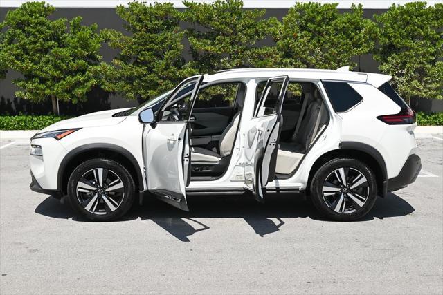 used 2022 Nissan Rogue car, priced at $24,891
