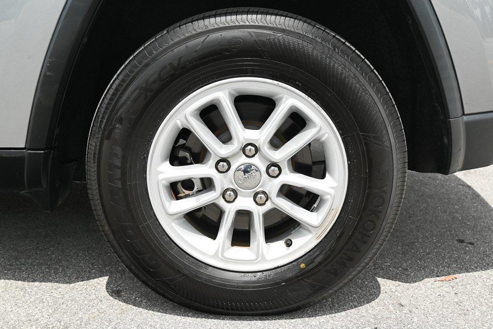 used 2020 Jeep Grand Cherokee car, priced at $19,991