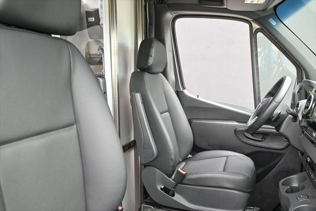 used 2022 Mercedes-Benz Sprinter 4500 car, priced at $67,880