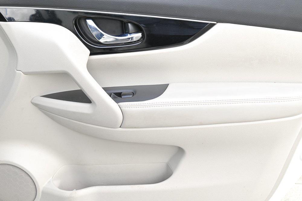 used 2018 Nissan Rogue Sport car, priced at $15,990