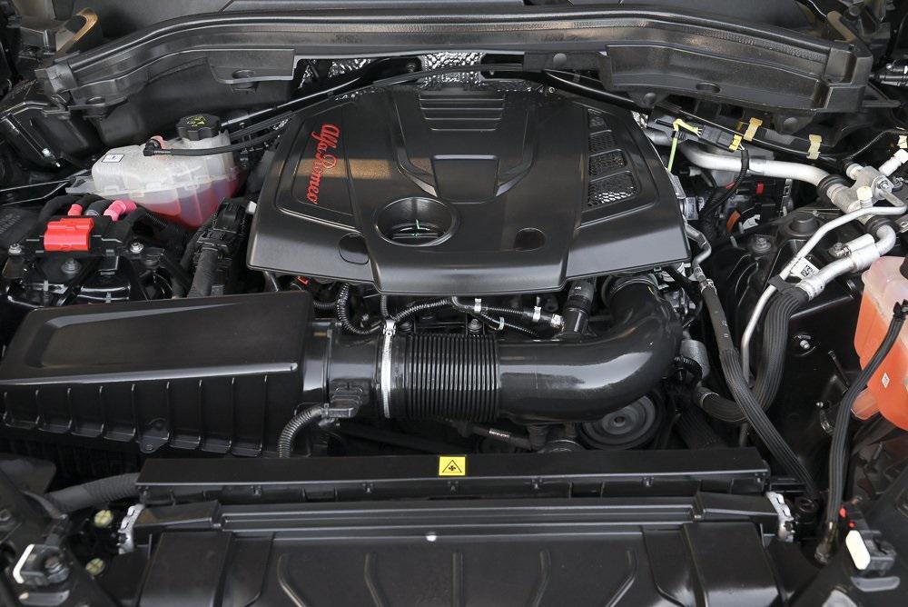 used 2022 Alfa Romeo Stelvio car, priced at $20,988