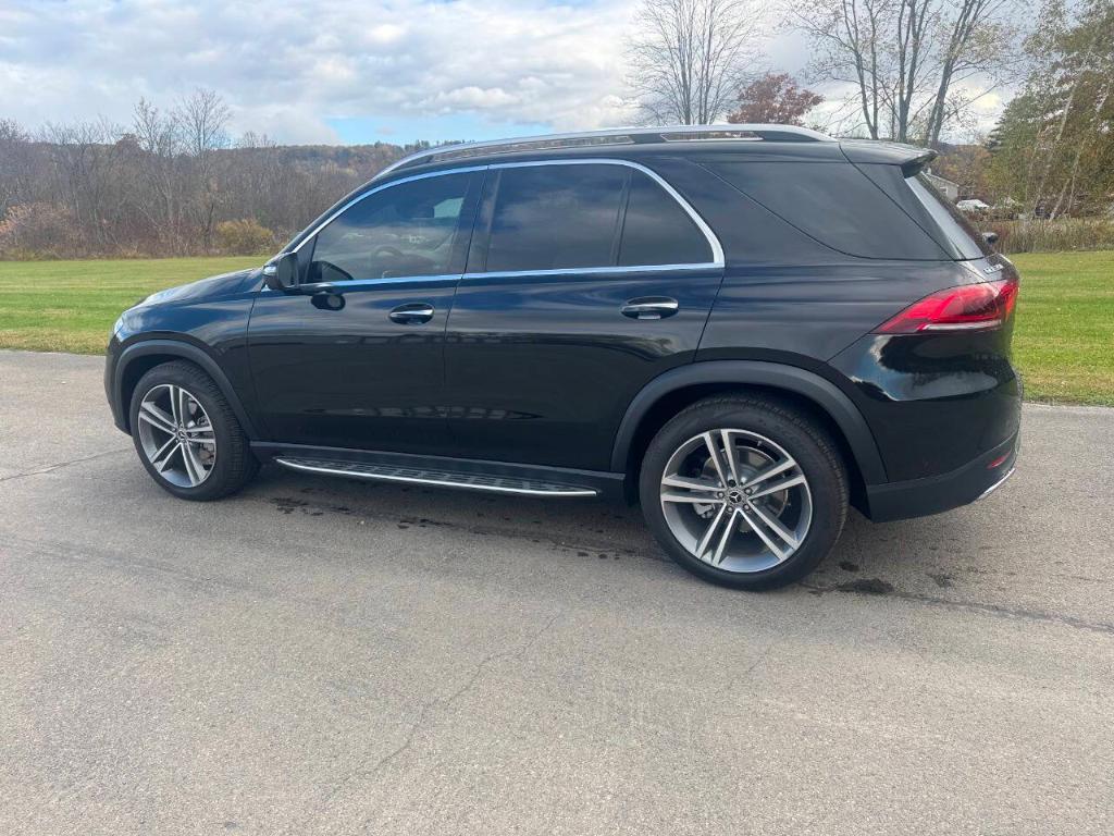 used 2022 Mercedes-Benz GLE 350 car, priced at $52,900