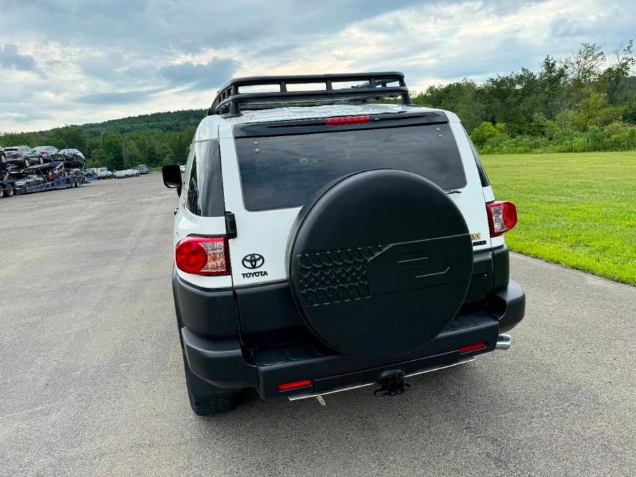 used 2008 Toyota FJ Cruiser car, priced at $27,900