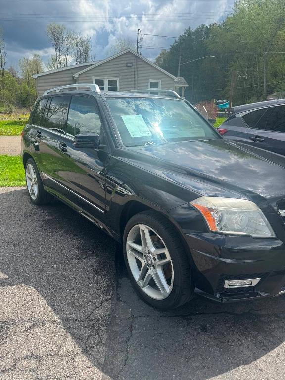 used 2011 Mercedes-Benz GLK-Class car, priced at $12,900
