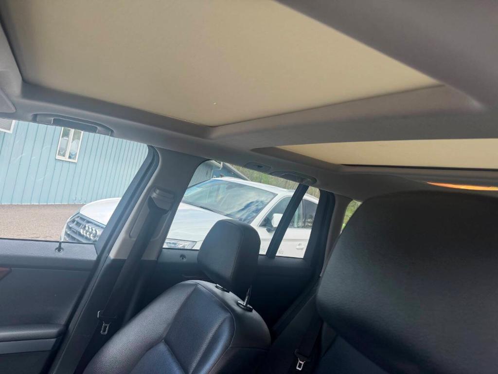 used 2011 Mercedes-Benz GLK-Class car, priced at $12,900