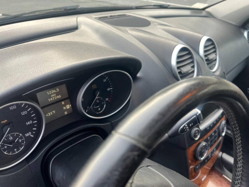 used 2006 Mercedes-Benz M-Class car, priced at $5,900