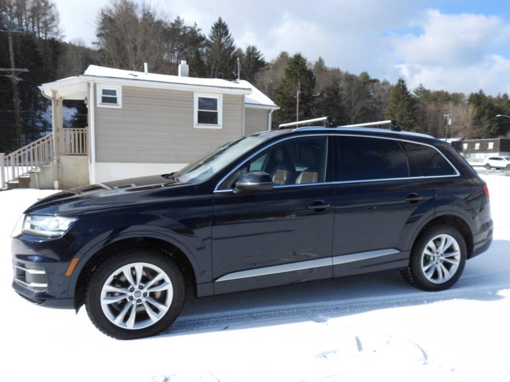 used 2017 Audi Q7 car, priced at $19,900