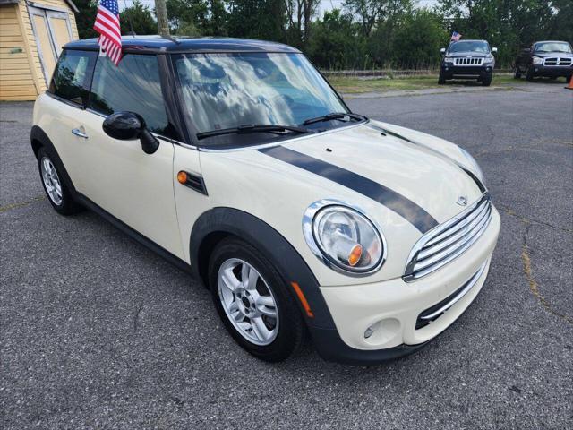 used 2013 MINI Hardtop car, priced at $7,999