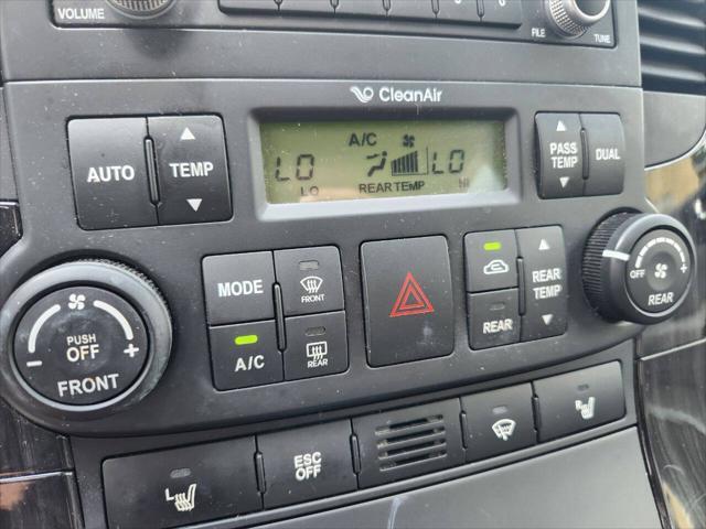 used 2012 Kia Sedona car, priced at $5,999