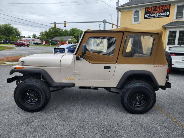 used 1995 Jeep Wrangler car, priced at $14,999