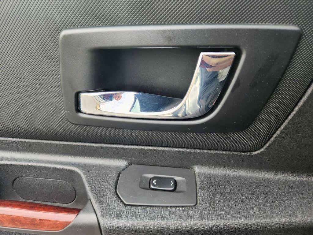 used 2004 Cadillac SRX car, priced at $6,999