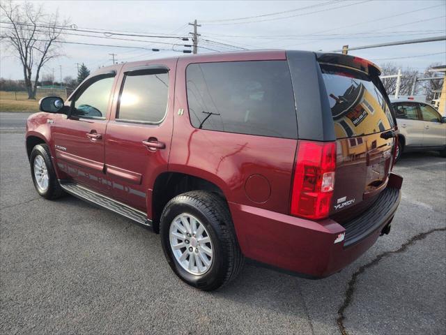 used 2008 GMC Yukon Hybrid car, priced at $11,999