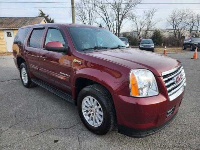 used 2008 GMC Yukon Hybrid car, priced at $11,999