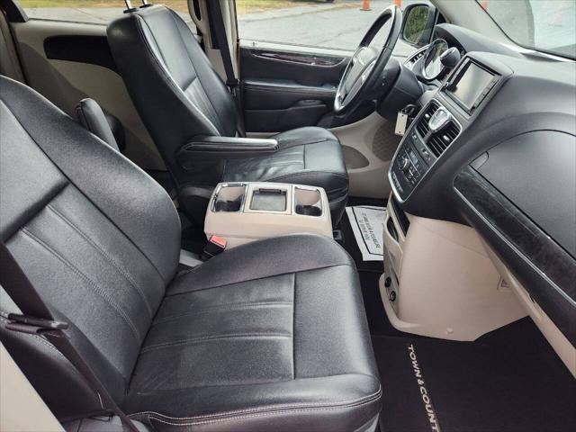 used 2014 Chrysler Town & Country car, priced at $9,999