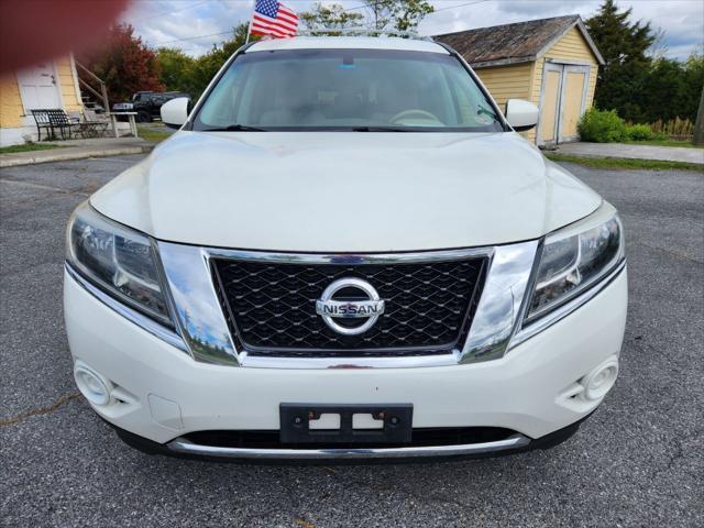 used 2013 Nissan Pathfinder car, priced at $9,999