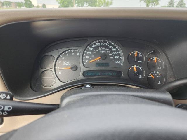 used 2003 Chevrolet Suburban car, priced at $5,999