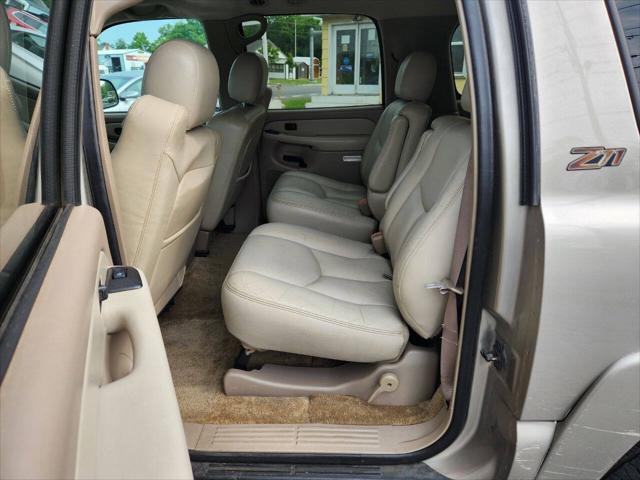 used 2003 Chevrolet Suburban car, priced at $5,999