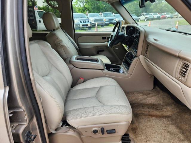 used 2003 Chevrolet Suburban car, priced at $5,999