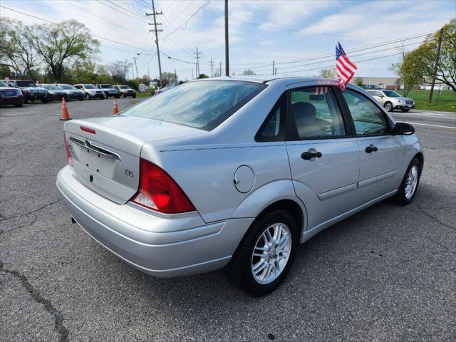 used 2000 Ford Focus car, priced at $4,999