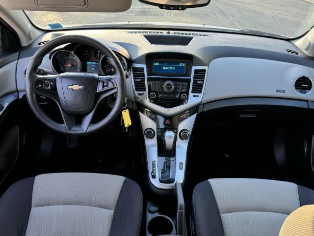 used 2014 Chevrolet Cruze car, priced at $5,995