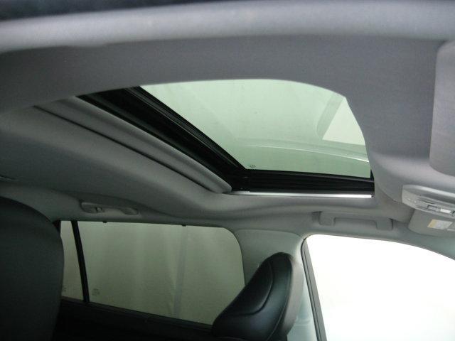 used 2021 Toyota Highlander car, priced at $29,990