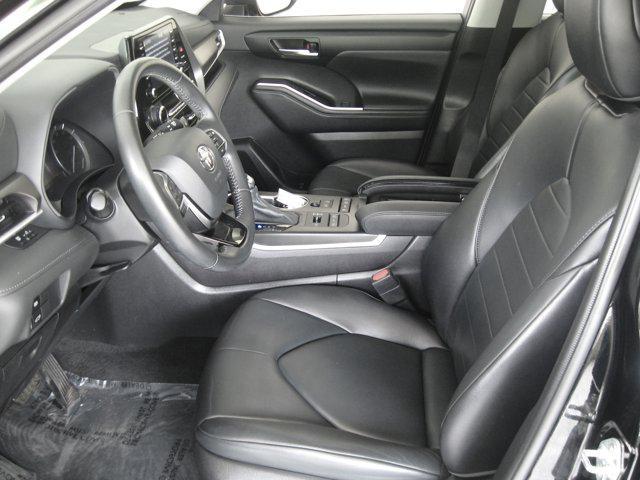 used 2021 Toyota Highlander car, priced at $29,990