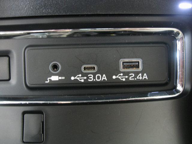 used 2024 Subaru Ascent car, priced at $32,991