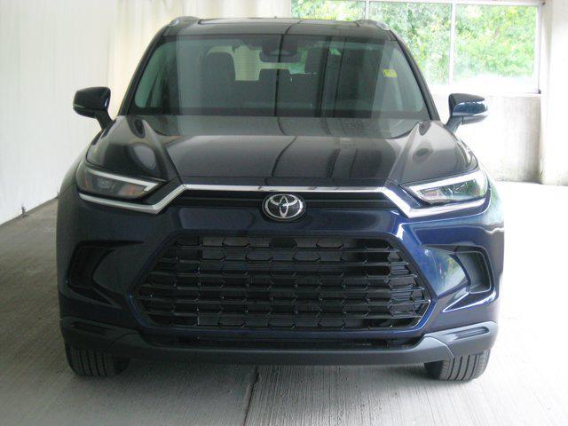 new 2025 Toyota Grand Highlander car, priced at $46,913