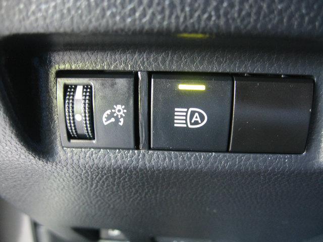 used 2022 Toyota RAV4 Hybrid car, priced at $25,990