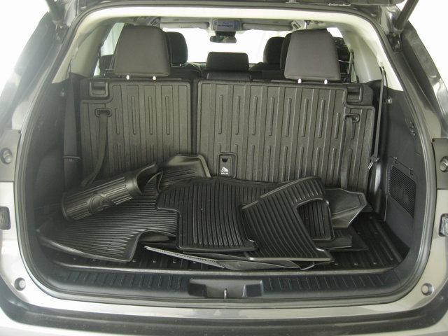 used 2023 Toyota Highlander car, priced at $30,990