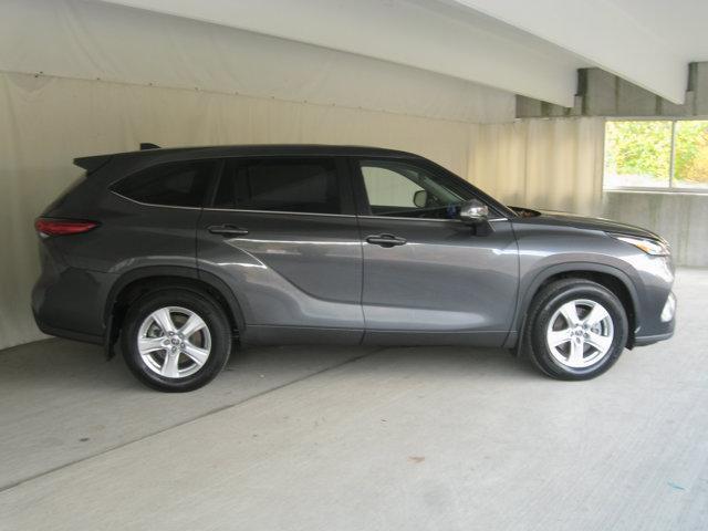 used 2023 Toyota Highlander car, priced at $30,990