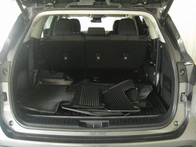 used 2023 Toyota Highlander car, priced at $30,990