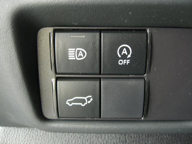 used 2023 Toyota Highlander car, priced at $30,990