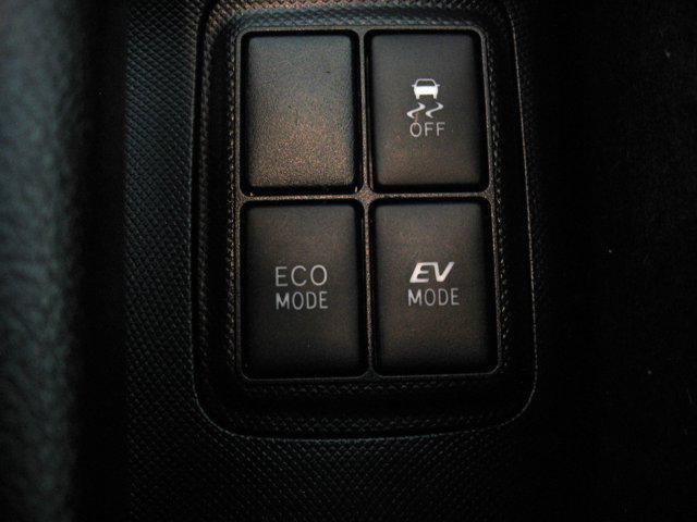 used 2017 Toyota Prius c car, priced at $16,990