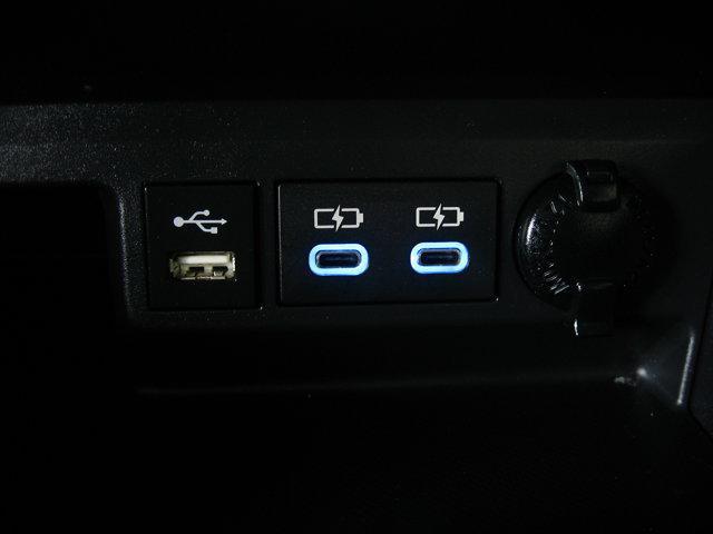 used 2022 Toyota Highlander car, priced at $35,990