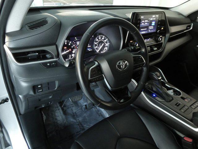 used 2021 Toyota Highlander car, priced at $35,691